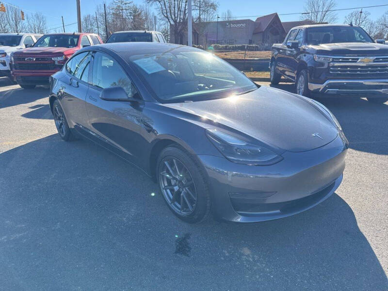 2021 Tesla Model 3 Standard Range Plus