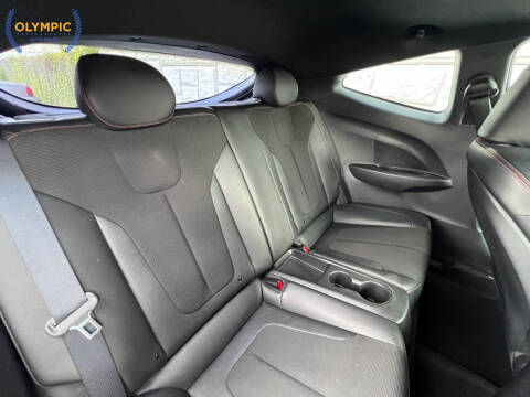 2019 Hyundai Veloster 2.0L Premium