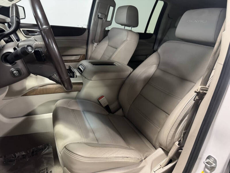 2020 GMC Yukon XL Denali