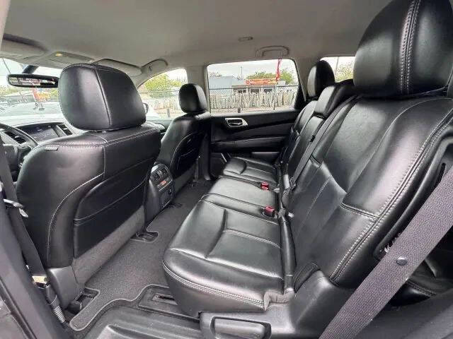 2017 Nissan Pathfinder