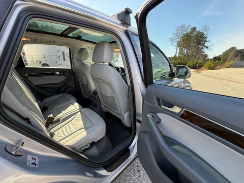 2016 Audi Q5 2.0T quattro Premium