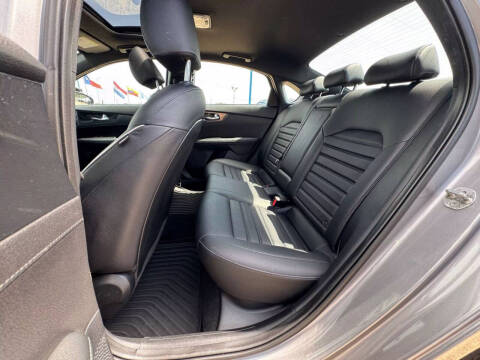 2023 Kia Forte GT-Line