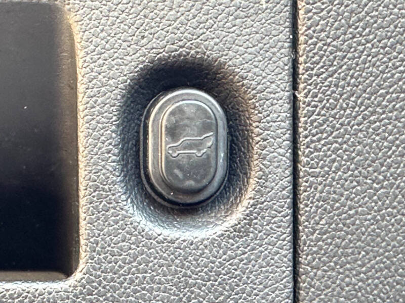 2015 Chevrolet Suburban LTZ