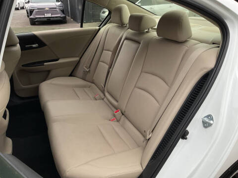 2017 Honda Accord Hybrid EX-L