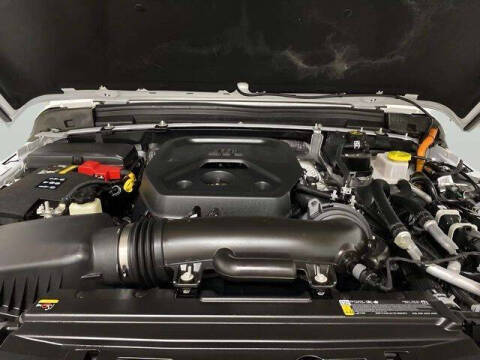 2025 Jeep Wrangler Sahara 4xe