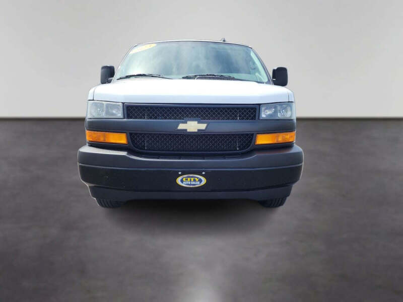 2023 Chevrolet Express LS 3500