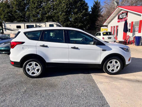 2019 Ford Escape S