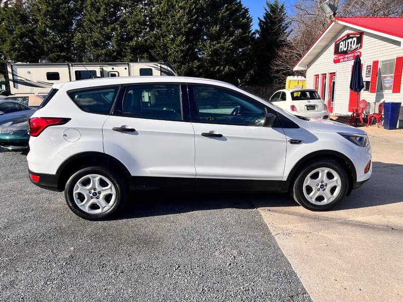 2019 Ford Escape S