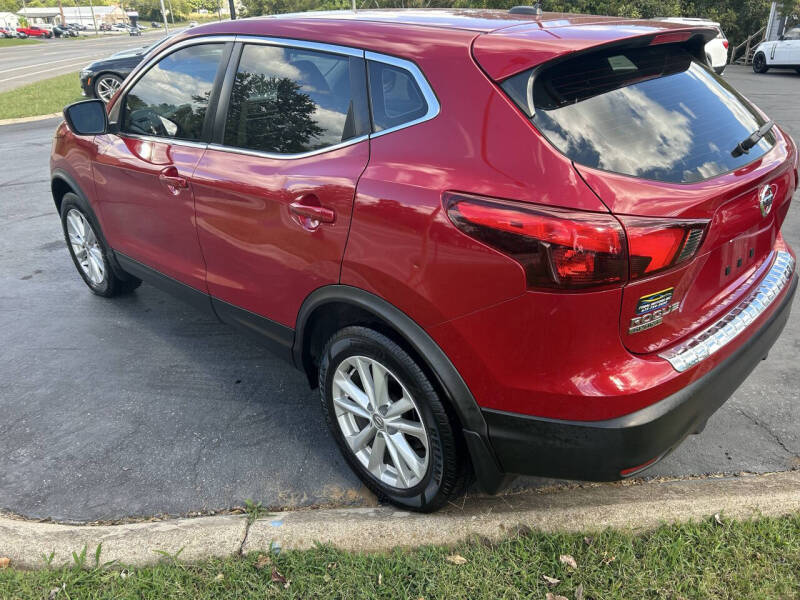 2017 Nissan Rogue Sport S