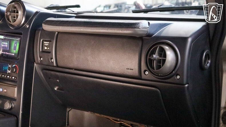 2003 HUMMER H2