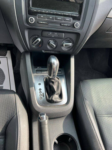 2013 Volkswagen Jetta SE