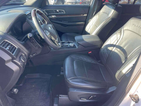 2018 Ford Explorer Platinum