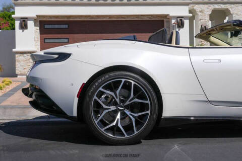 2019 Aston Martin DB11 Volante