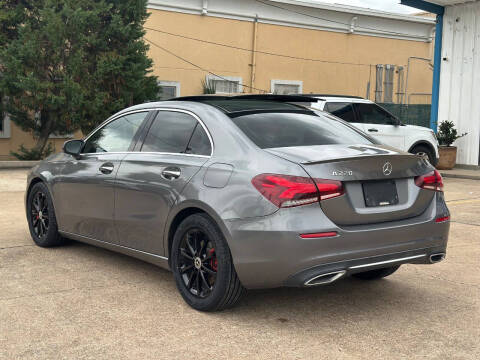 2019 Mercedes-Benz A-Class A 220