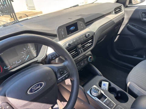 2022 Ford Escape S