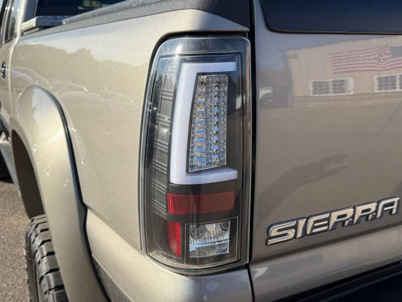 2003 GMC Sierra 2500HD