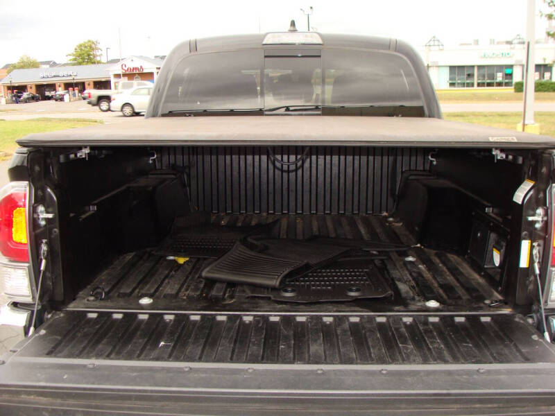 2022 Toyota Tacoma TRD Off-Road