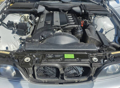 2000 BMW 5 Series 528i