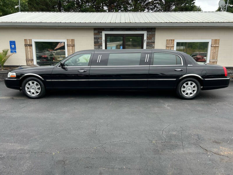 2008 Lincoln Town Car Executive