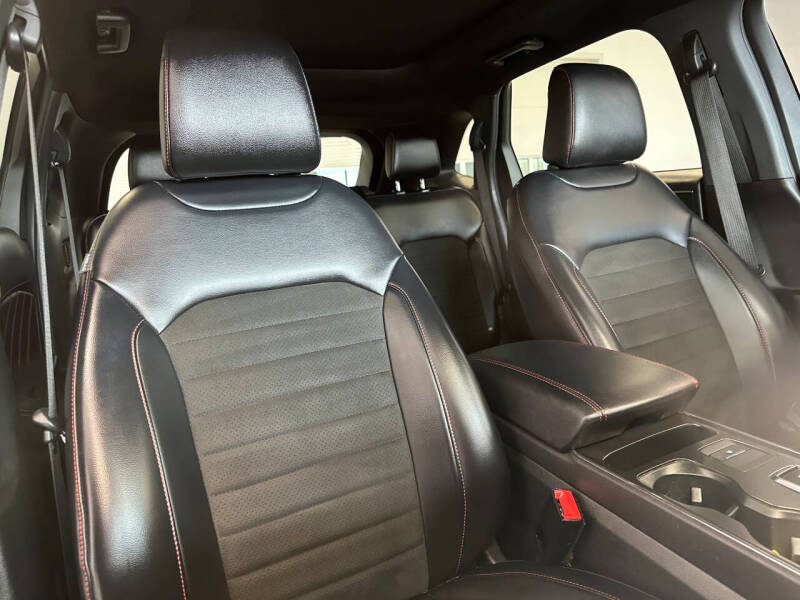 2024 Ford Edge ST-Line