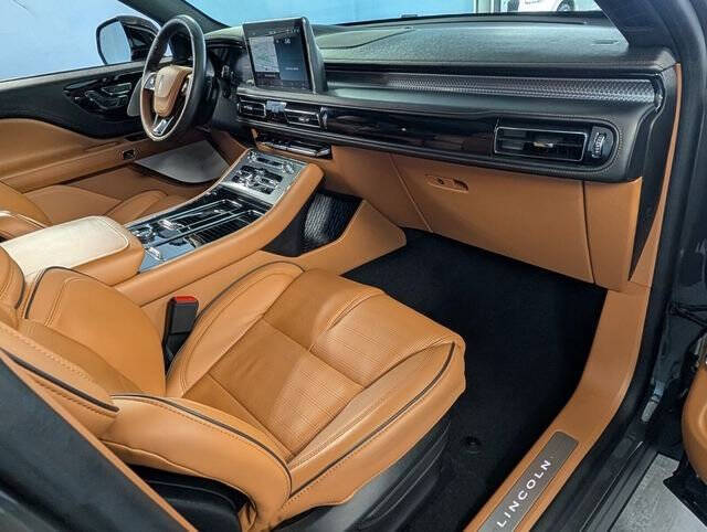 2024 Lincoln Aviator Black Label