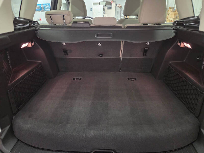2017 Ford C-MAX Hybrid SE