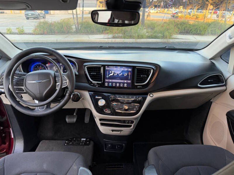 2019 Chrysler Pacifica Touring Plus