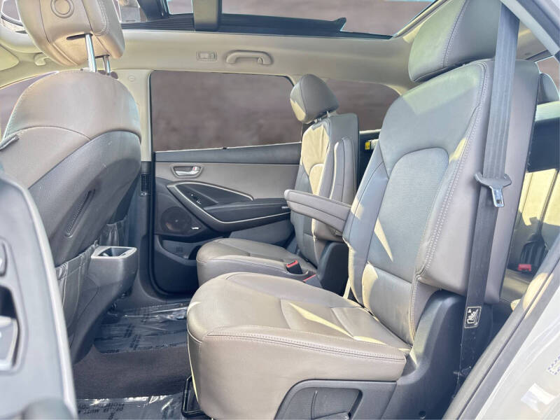2017 Hyundai Santa Fe