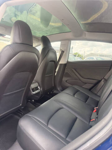 2019 Tesla Model 3 Standard Range