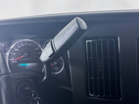 2022 Chevrolet Express 2500