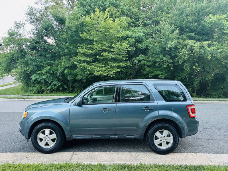 2010 Ford Escape XLS