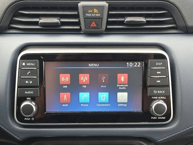 2024 Nissan Versa SV