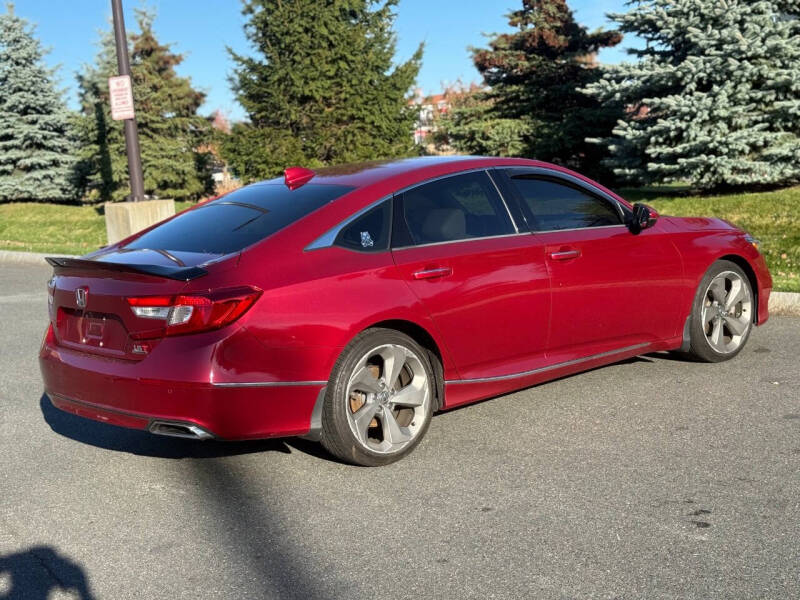 2018 Honda Accord Touring