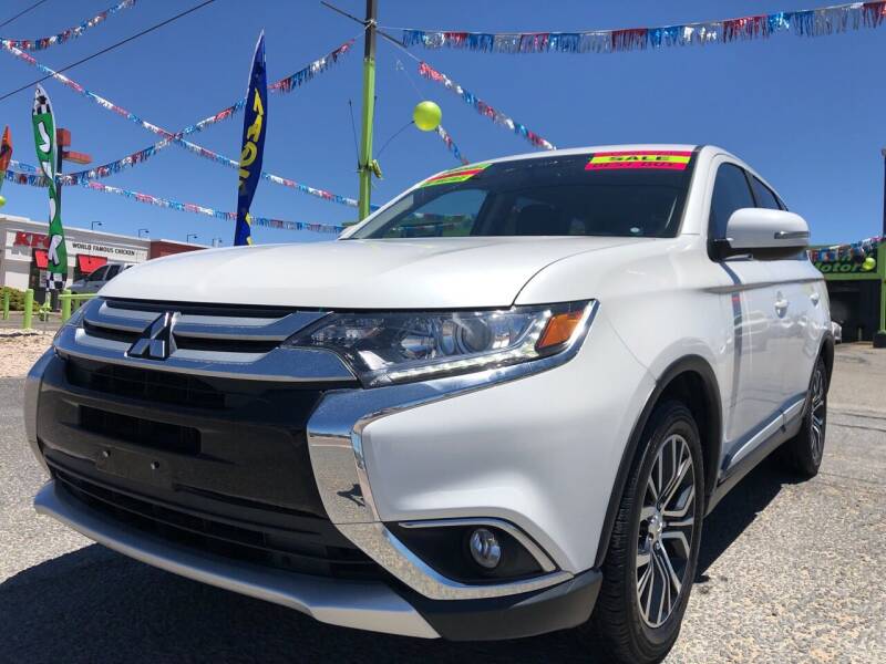 2018 Mitsubishi Outlander for sale at 1st Quality Motors LLC in Gallup NM