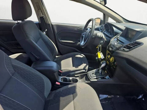 2016 Ford Fiesta SE