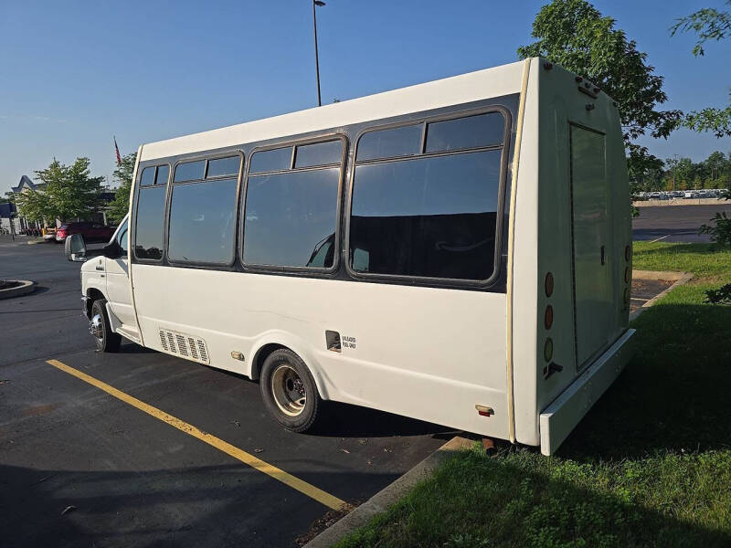 2012 Ford E-Series E-350 SD