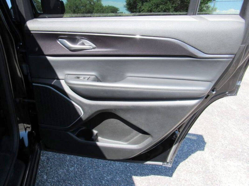 2021 Jeep Grand Cherokee L Laredo