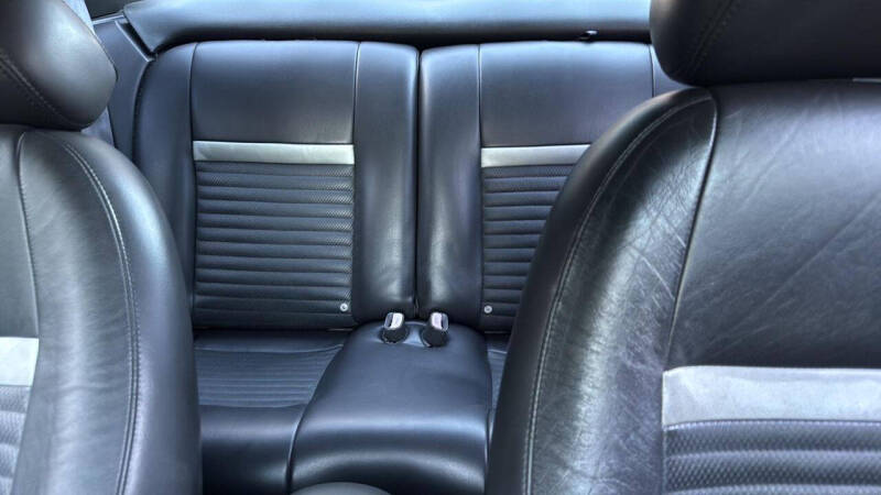 2003 Ford Mustang Mach 1 Premium