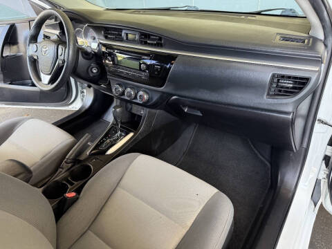 2014 Toyota Corolla LE