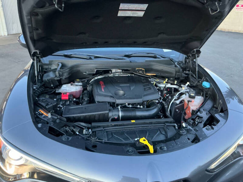 2019 Alfa Romeo Stelvio Ti