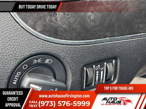 2013 Chrysler Town and Country Touring-L