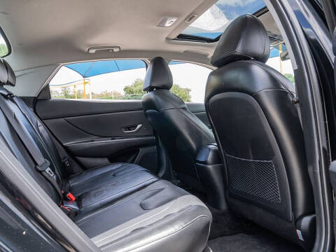 2023 Hyundai Elantra