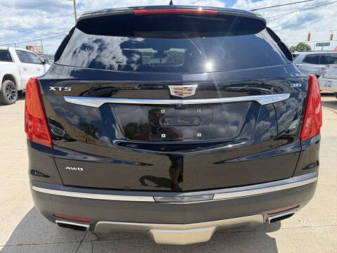 2017 Cadillac XT5 Platinum