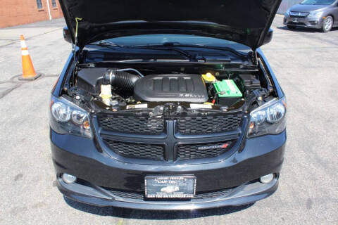 2016 Dodge Grand Caravan SXT Plus