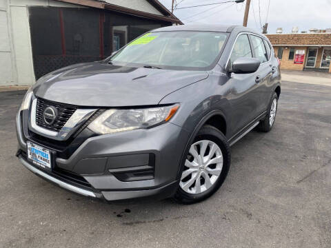 2018 Nissan Rogue for sale at STRUTHERS AUTO FINANCE LLC in Struthers OH