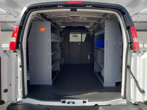 2025 Chevrolet Express 2500