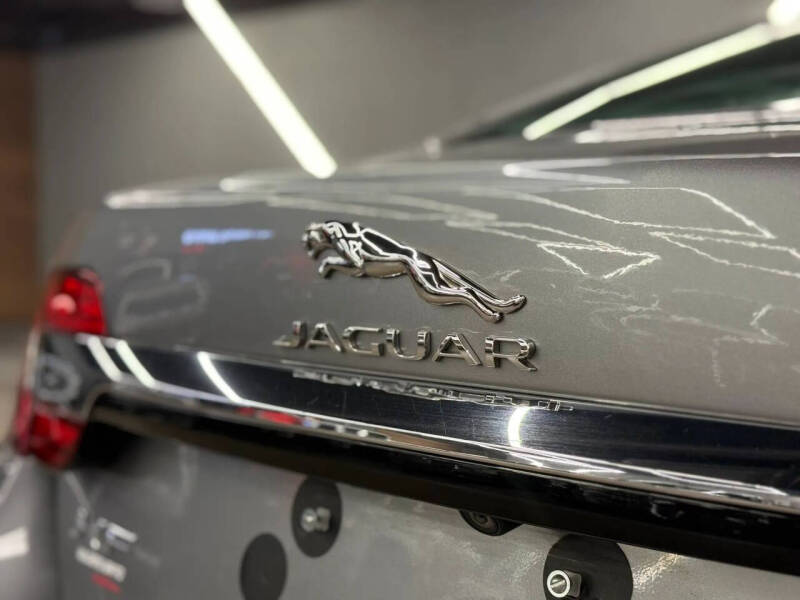 2015 Jaguar XF 2.0T Premium