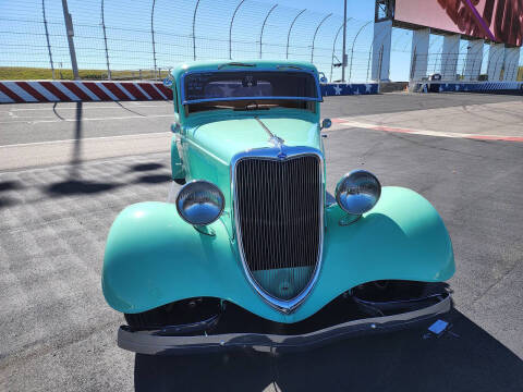 1934 Ford 5 Window