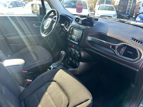 2017 Jeep Renegade Altitude