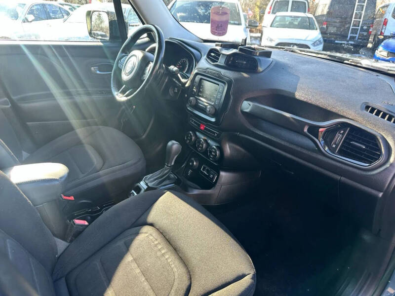 2017 Jeep Renegade Altitude